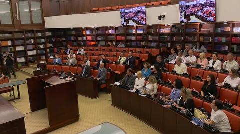Public hearing held on draft laws for judicial and prosecutorial service