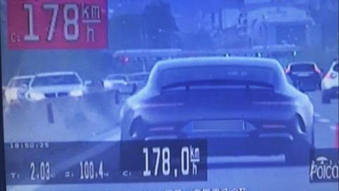 МВР: Возач фатен со 178 км/ч на патот Гостивар – Тетово, возилото е одземено